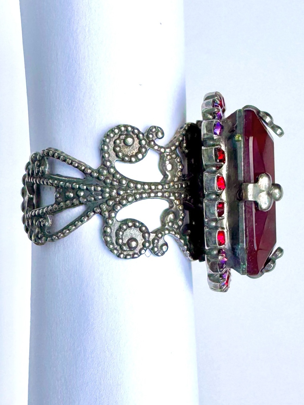 SORRELLI Vintage  Red Crystal Statement Cocktail Adjustable Open Ring - Picture 3 of 4
